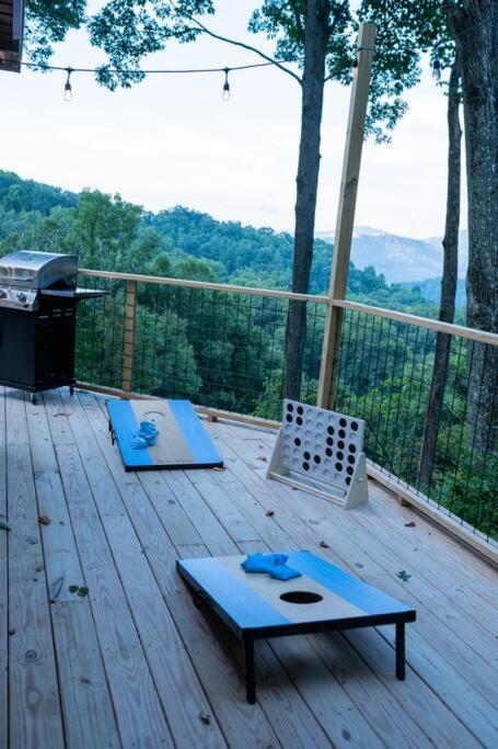 Modern Mountain Cabin - Spectacular Views At 3100 Ft Waynesville Exterior photo