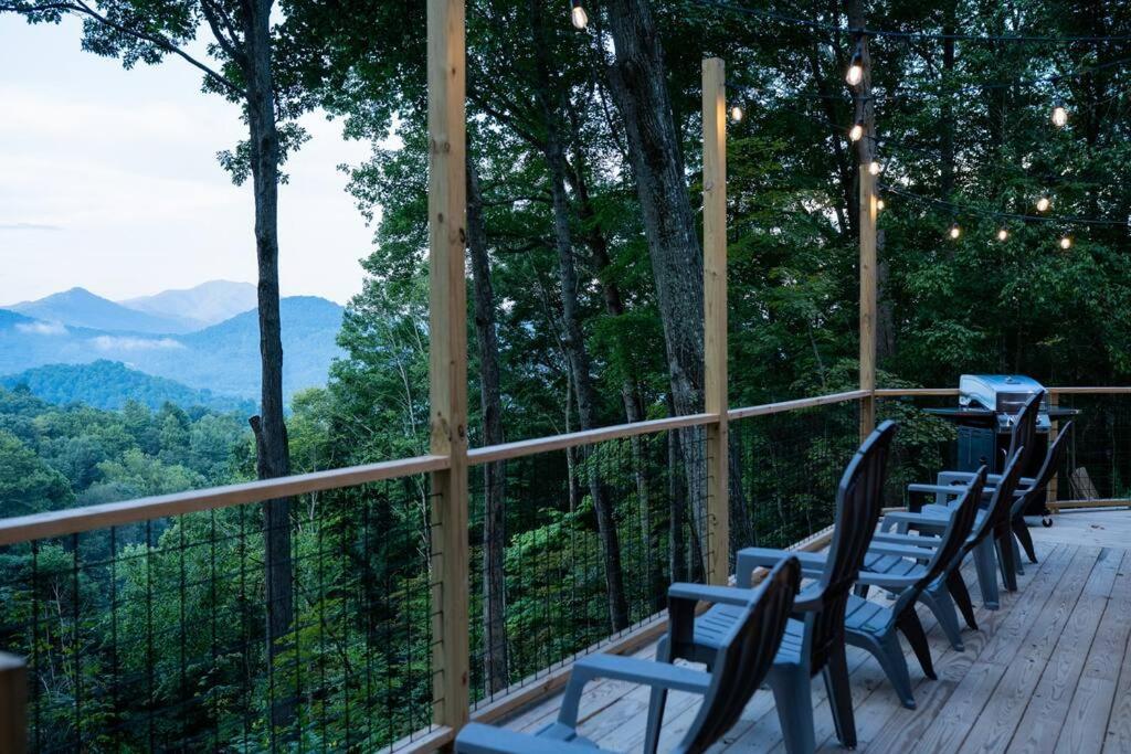Modern Mountain Cabin - Spectacular Views At 3100 Ft Waynesville Exterior photo